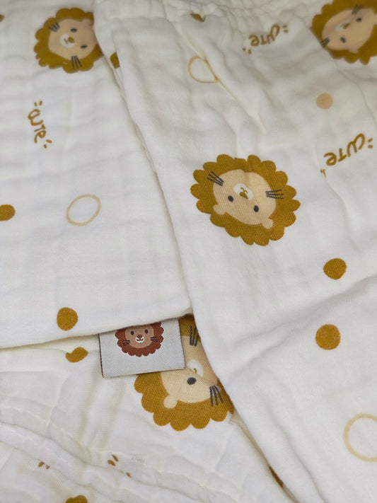T69090 : Six Layers Baby Blanket 六層純棉紗巾浴巾 - 獅子