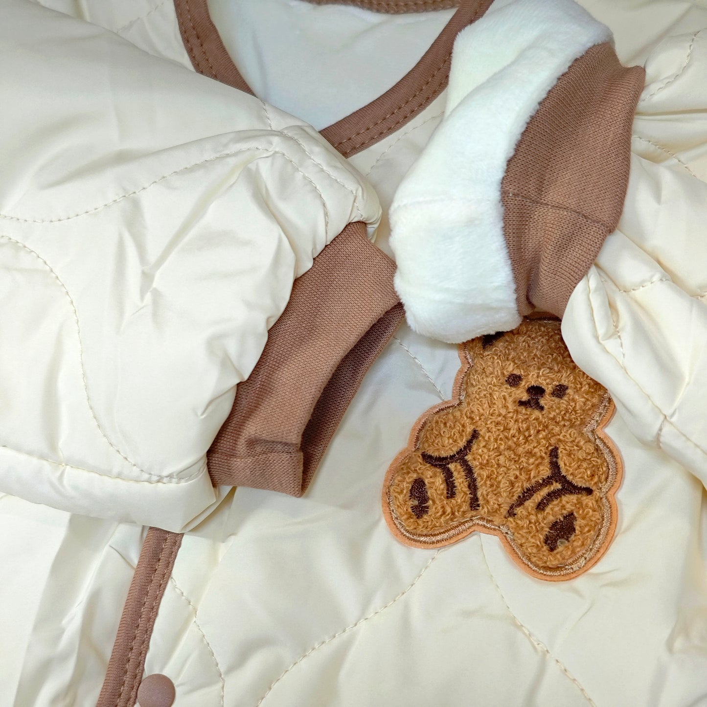 B8361 : Quilted Baby Jacket 輕薄刺繡夾棉加絨外套