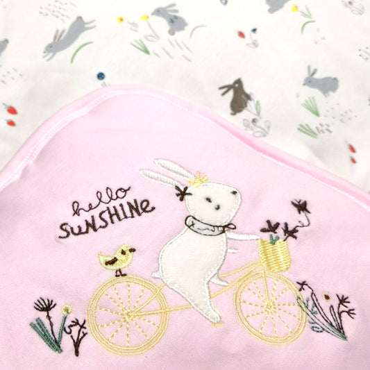 #2188 Blanket with Hooded 夾棉雙面布包被連帽 (附腰帶)