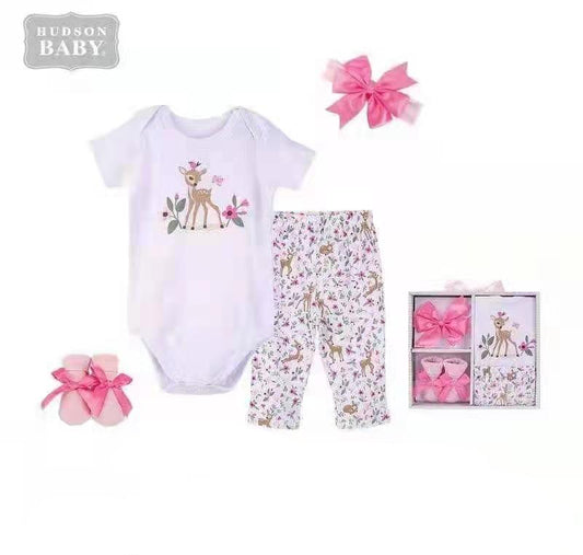 Clothing Gift Set 4pc
 四件服飾套裝禮盒